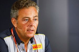 Mario Isola, directeur de la compétition de Pirelli Motorsport, lors de la conférence de presse