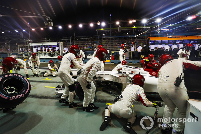 Charles Leclerc, Sauber C37, makes a pit stop