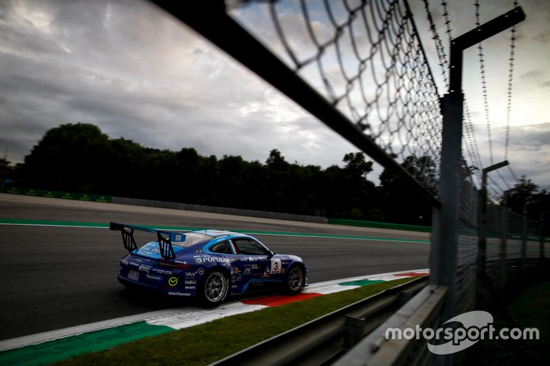 Dylan Pereira, Momo Megatron Lechner Racing