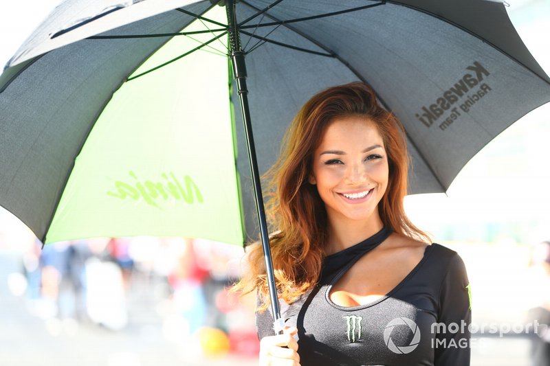 Grid girl