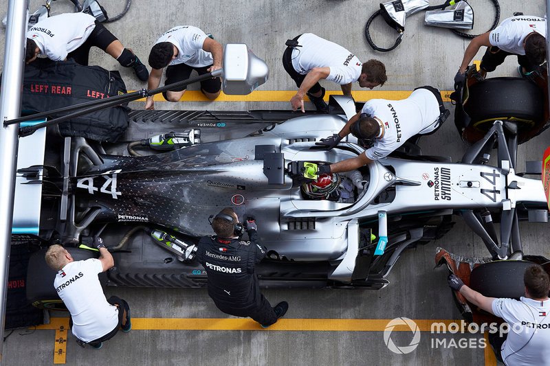 Valtteri Bottas, Mercedes AMG W10, in the pits