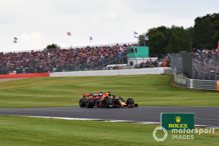 Sebastian Vettel, Ferrari SF90 running into the back of Max Verstappen, Red Bull Racing RB15 