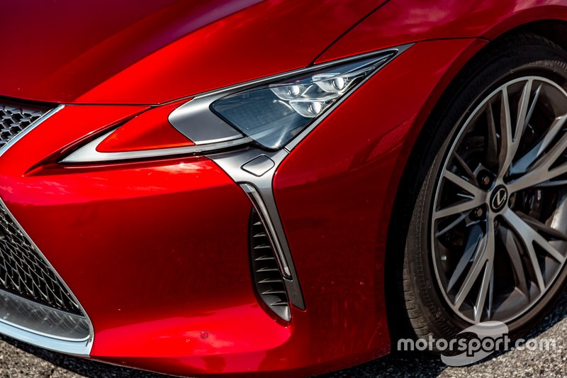 Lexus LC500