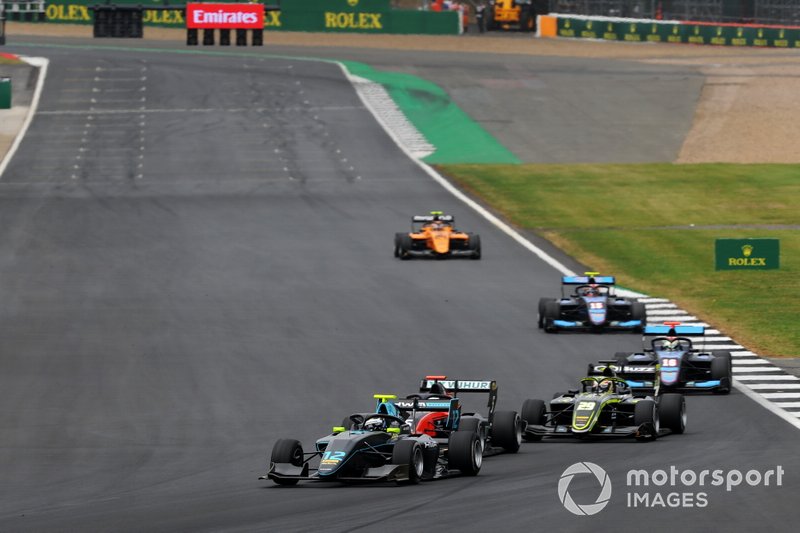 Keyvan Andres, HWA RACELAB, Simo Laaksonen, MP Motorsport, Teppei Natori, Carlin Buzz Racing and Andreas Estner, Jenzer Motorsport