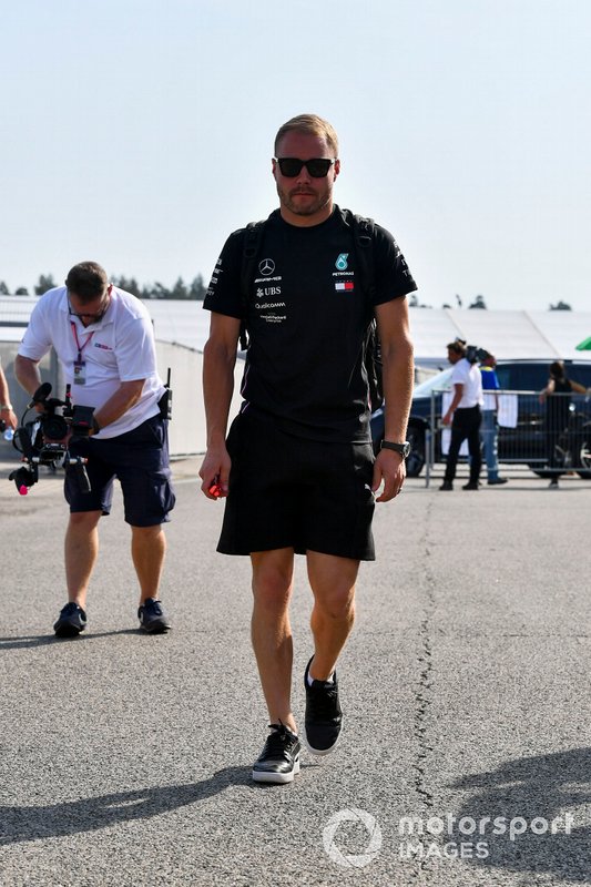 Valtteri Bottas, Mercedes AMG F1 arrives