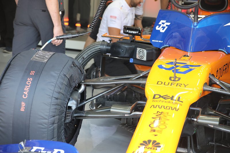 McLaren MCL34 front suspension detail