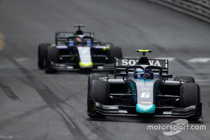 Nicholas Latifi, Dams