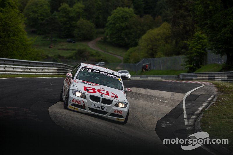 #155 Emir Aşarı, Ersin Yücesan, Torsten Kratz, BMW 325i, Sorg Rennsport