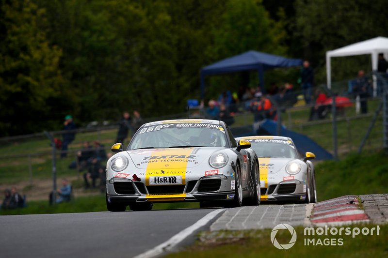 #132 Black Falcon Team Textar Porsche Carrera: Martin Meenen, Carsten Palluth, Tobias Wahl