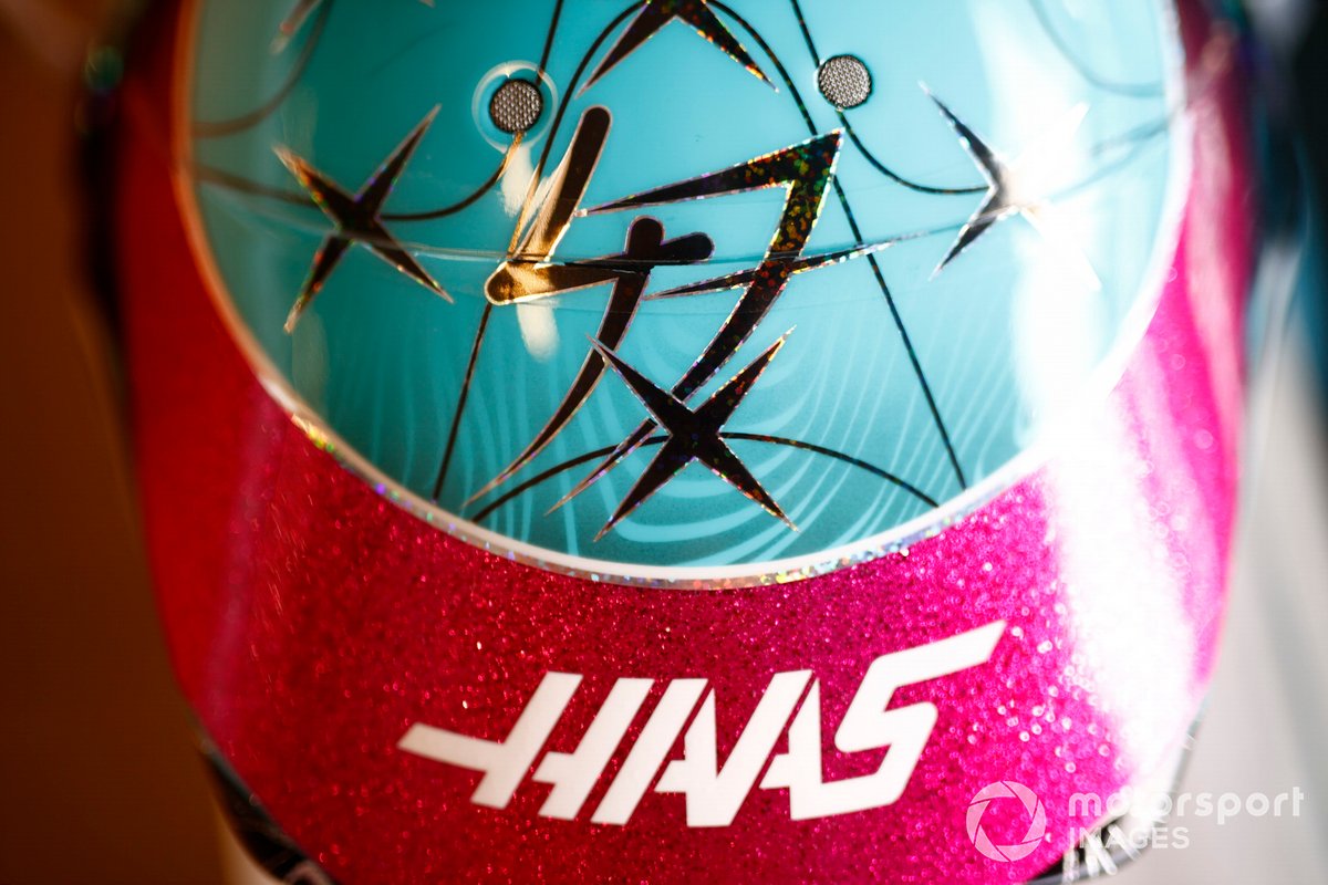 Casco de Mick Schumacher, Haas F1 Team