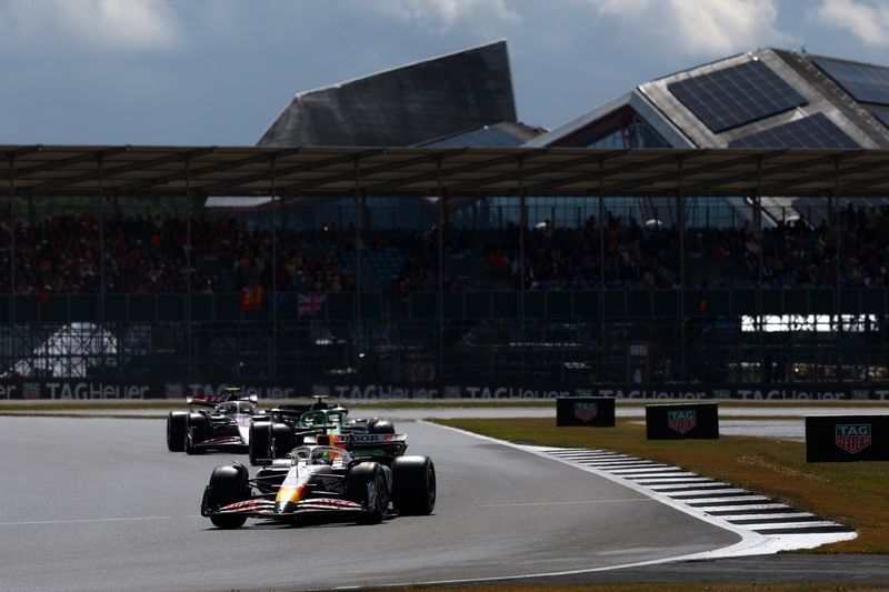 Isack Hadjar, Equipo Racing Bulls