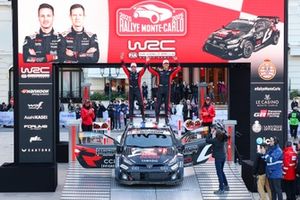 Ganador Sébastien Ogier, Vincent Landais, Toyota Gazoo Racing WRT Toyota GR Yaris Rally1