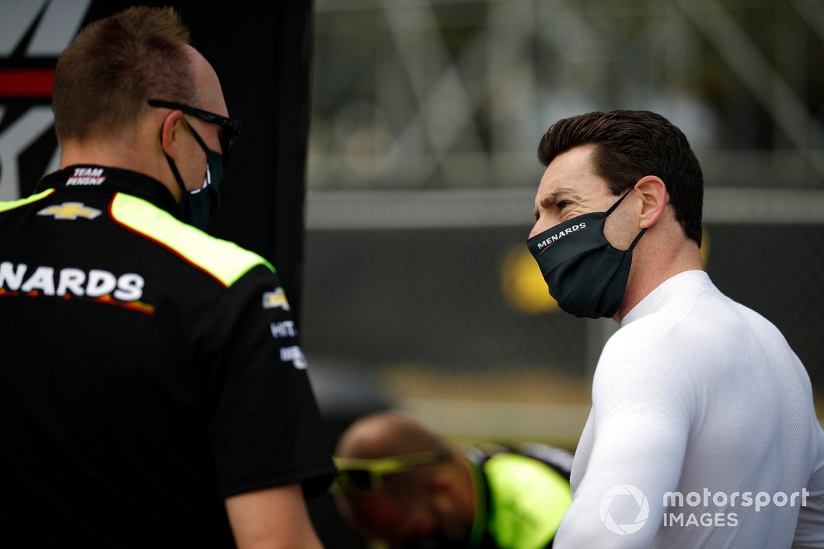 Simon Pagenaud, Team Penske Chevrolet, engineer Ben Bretzman