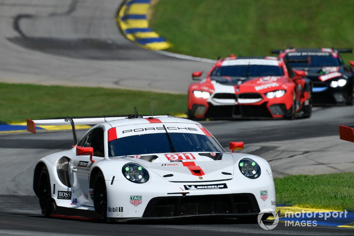 #911 Porsche GT Team Porsche 911 RSR - 19, GTLM: Nick Tandy, Fred Makowiecki, #25 BMW Team RLL BMW M8 GTE, GTLM: Connor De Phillippi, Bruno Spengler, #24 BMW Team RLL BMW M8 GTE, GTLM: John Edwards, Jesse Krohn