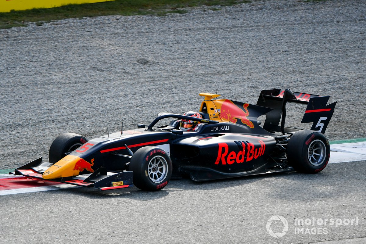 Liam Lawson, Hitech Grand Prix