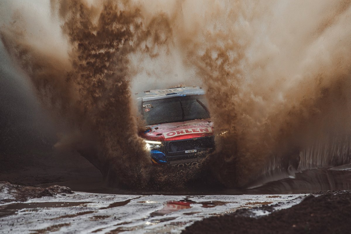 Kuba Przygoński, Timo Gottschalk, Toyota Hilux