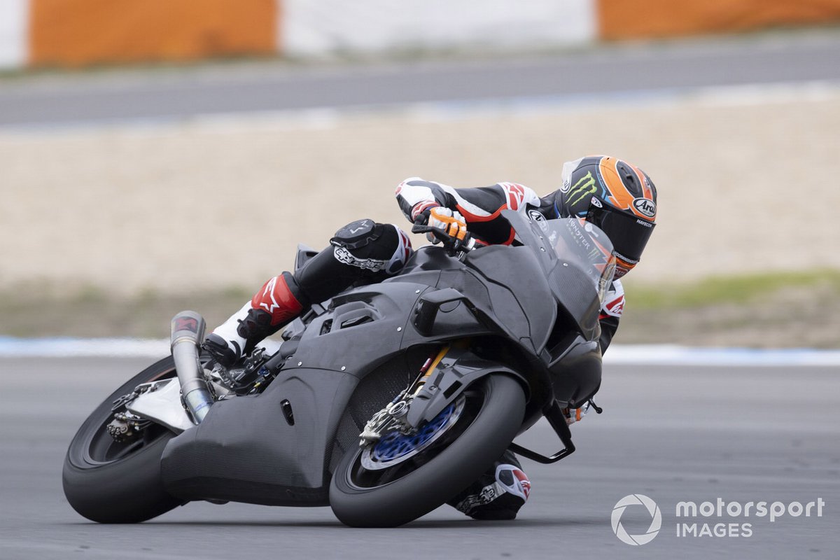 Michael van der Mark, BMW Motorrad WorldSBK Team, test de BMWS1000RR met nieuwe fairing