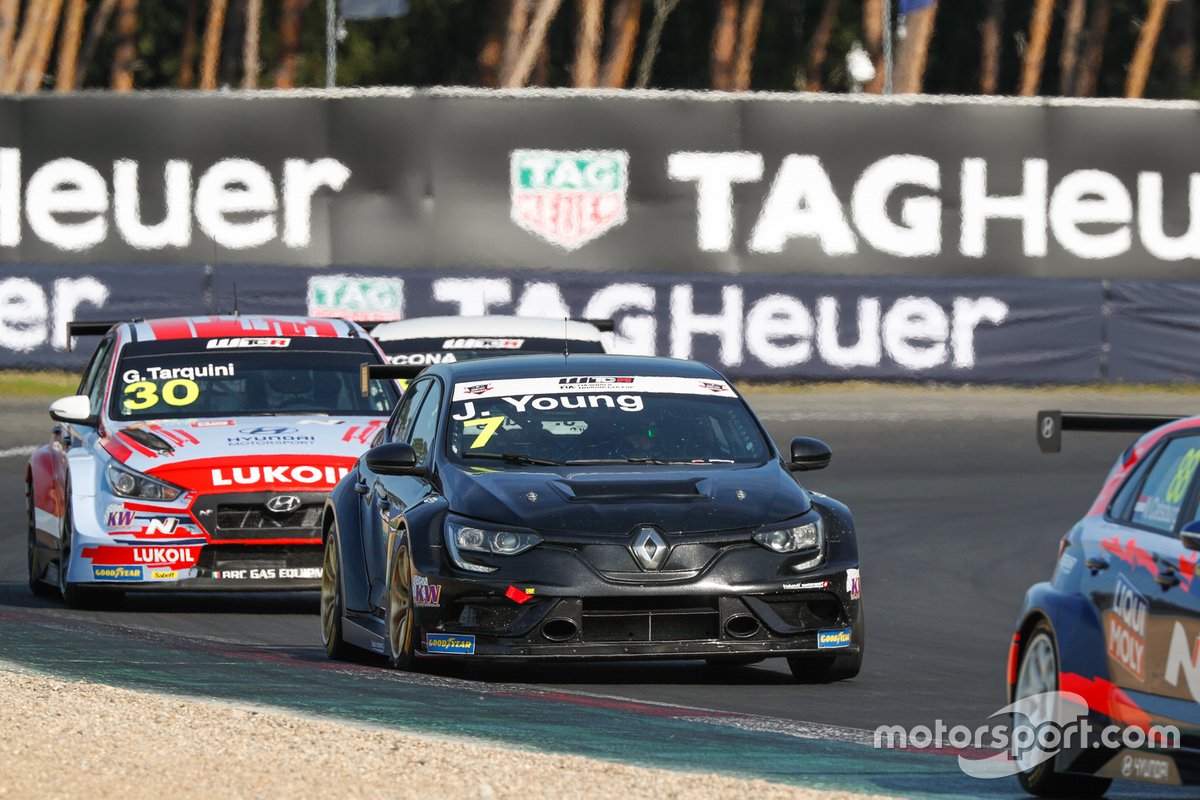 Jack Young, Vukovic Motorsport Renault Megane RS, Gabriele Tarquini, BRC Hyundai N LUKOIL Squadra Corse Hyundai i30 N TCR