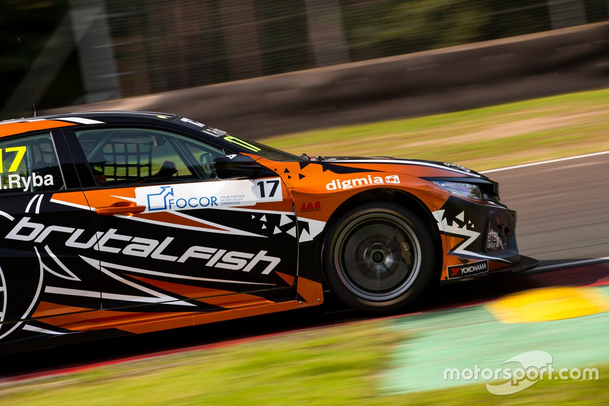 Martin Ryba, Brutal Fish Racing Team, Honda Civic Type R TCR