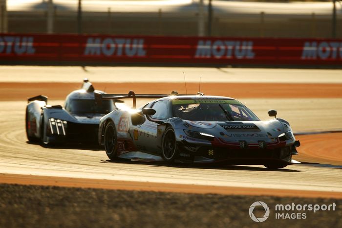 #55 Vista AF Corse Ferrari 296 LMGT3: Francois Heriau, Simon Mann, Alessio Rovera