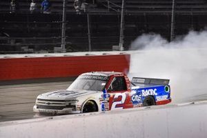 Race winner Sheldon Creed, GMS Racing, Chevrolet Silverado