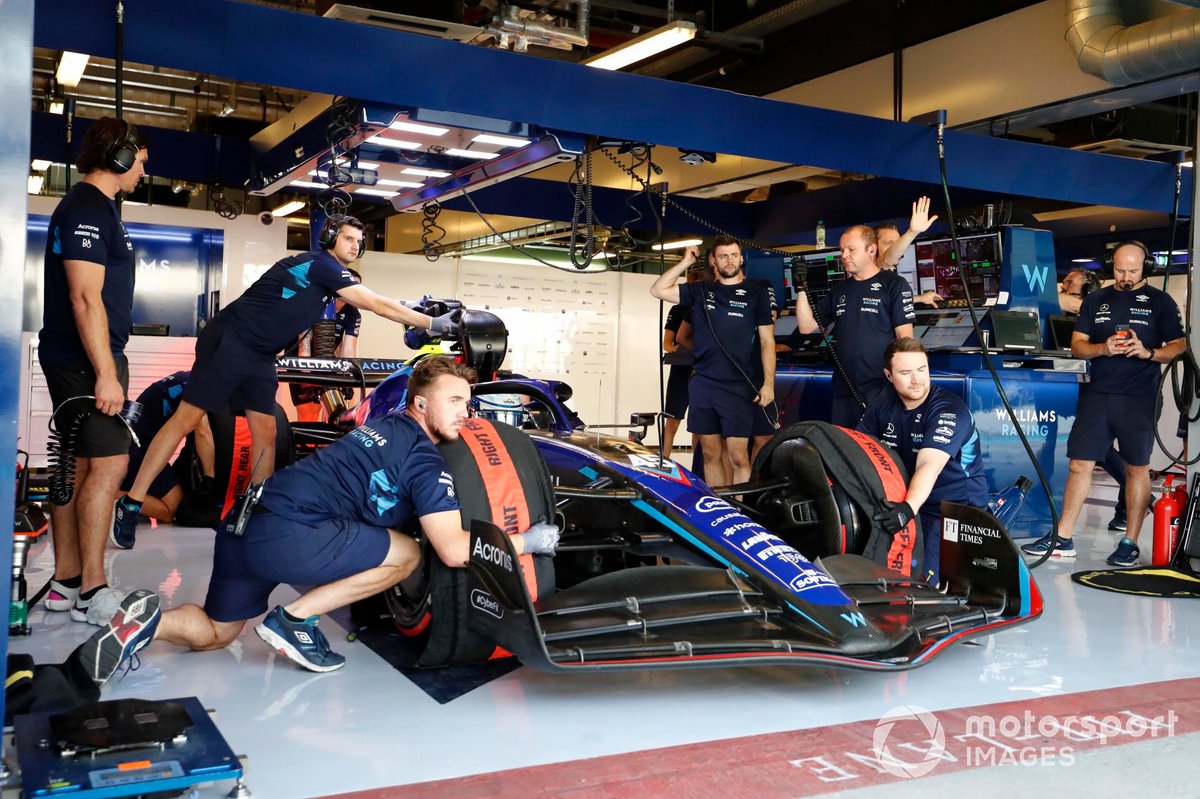 Logan Sargeant, Williams FW44