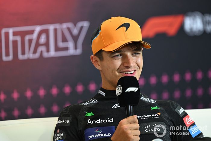 Lando Norris, McLaren F1 Team, 3ª posición, en la rueda de prensa