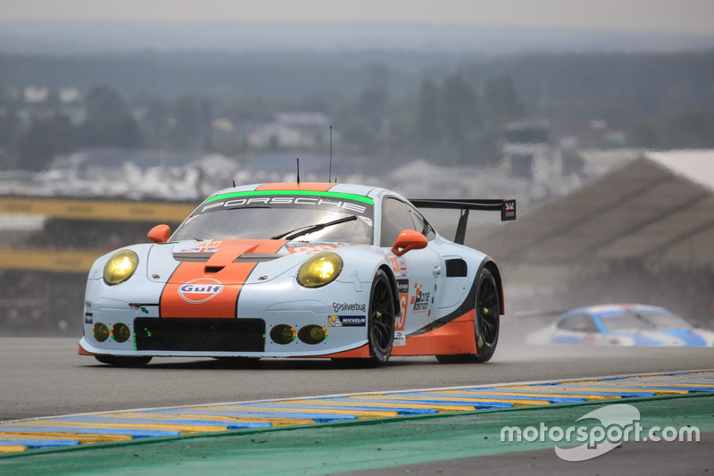 33. #86 Gulf Racing Porsche 911 RSR: Michael Wainwright, Adam Carroll, Ben Barker