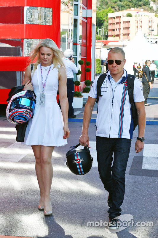 Valtteri Bottas, Williams with his girlfriend Emilia Pikkarainen