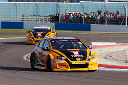 Matt Neal, Team Dynamics