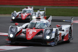 Stephane Sarrazin, Mike Conway, Kamui Kobayashi, #06 Toyota Gazoo Racing Toyota TS050 Hybrid