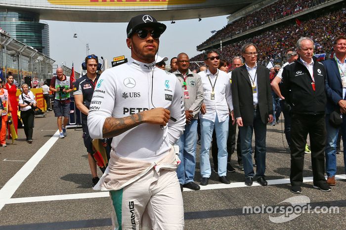 Lewis Hamilton, Mercedes AMG F1 Team en la parrilla