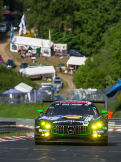 #88 Haribo Racing Team-AMG, Mercedes-AMG GT3: Uwe Alzen, Lance David Arnold; Maximilian Götz, Jan Seyffarth