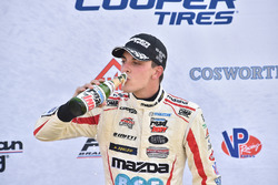 Race winner Santiago Urrutia, Schmidt Peterson Motorsports
