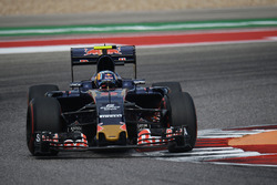 Carlos Sainz Jr., Scuderia Toro Rosso STR11