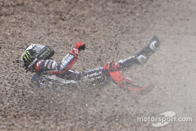 Jorge Lorenzo, Yamaha Factory Racing crash