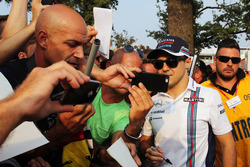 Felipe Massa, Williams with fans