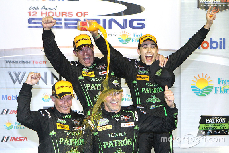 5. Ganadores generales Johannes van Overbeek, Scott Sharp, Ed Brown, Pipo Derani, ESM Racing