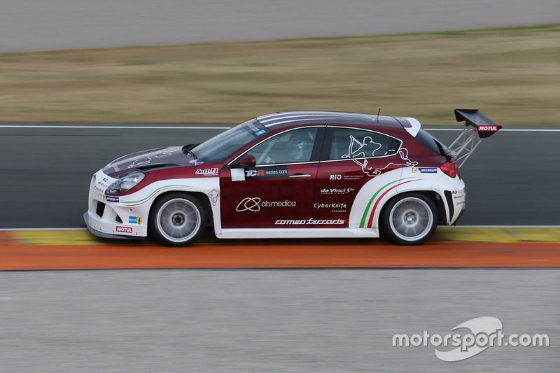 Alfa Romeo Giulietta TCR