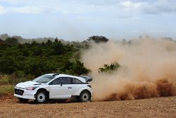 Hyundai i20 WRC 2017 testing