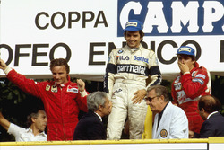 Podium: race winner Nelson Piquet, Brabham BMW, second place René Arnoux, Ferrari, third place Eddie Cheever, Renault