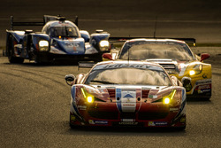 #83 AF Corse Ferrari 458 Italia: Francois Perrodo, Emmanuel Collard, Rui Aguas