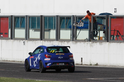 Seat Ibiza Cup #77, Ferri, taglia il traguardo