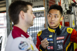 #15 Team Marc VDS Renault RS01: Tanart Sathienthirakul