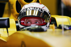 Kevin Magnussen, Renault Sport F1 Team RS16