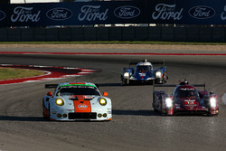 #86 Gulf Racing, Porsche 911 RSR: Michael Wainwright, Adam Carroll, Ben Barker; #13 Rebellion Racing