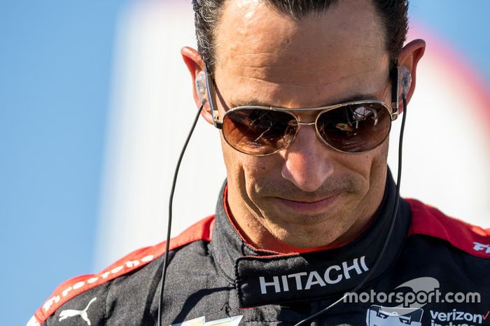 Com estratégia diferente, Helio Castroneves foi apenas o sétimo colocado.