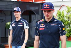 Max Verstappen, Red Bull Racing y Daniil Kvyat, Scuderia Toro Rosso