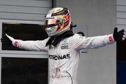 Race winner Lewis Hamilton, Mercedes AMG F1 W07 Hybrid celebrates in parc ferme