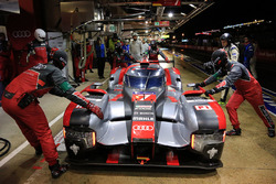 #7 Audi Sport Team Joest Audi R18: Marcel Fassler, Andre Lotterer, Benoit Tréluyer